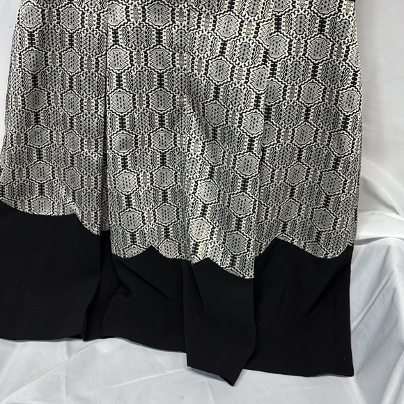 Tahari Arthur S Levine  Black rose silver Jacquard Fit & Flare Dress size 14 - Picture 9 of 11